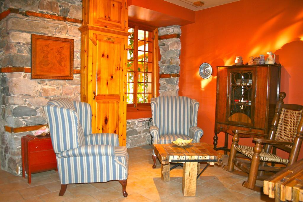 Hotel Manoir Ramezay Marieville Exterior foto